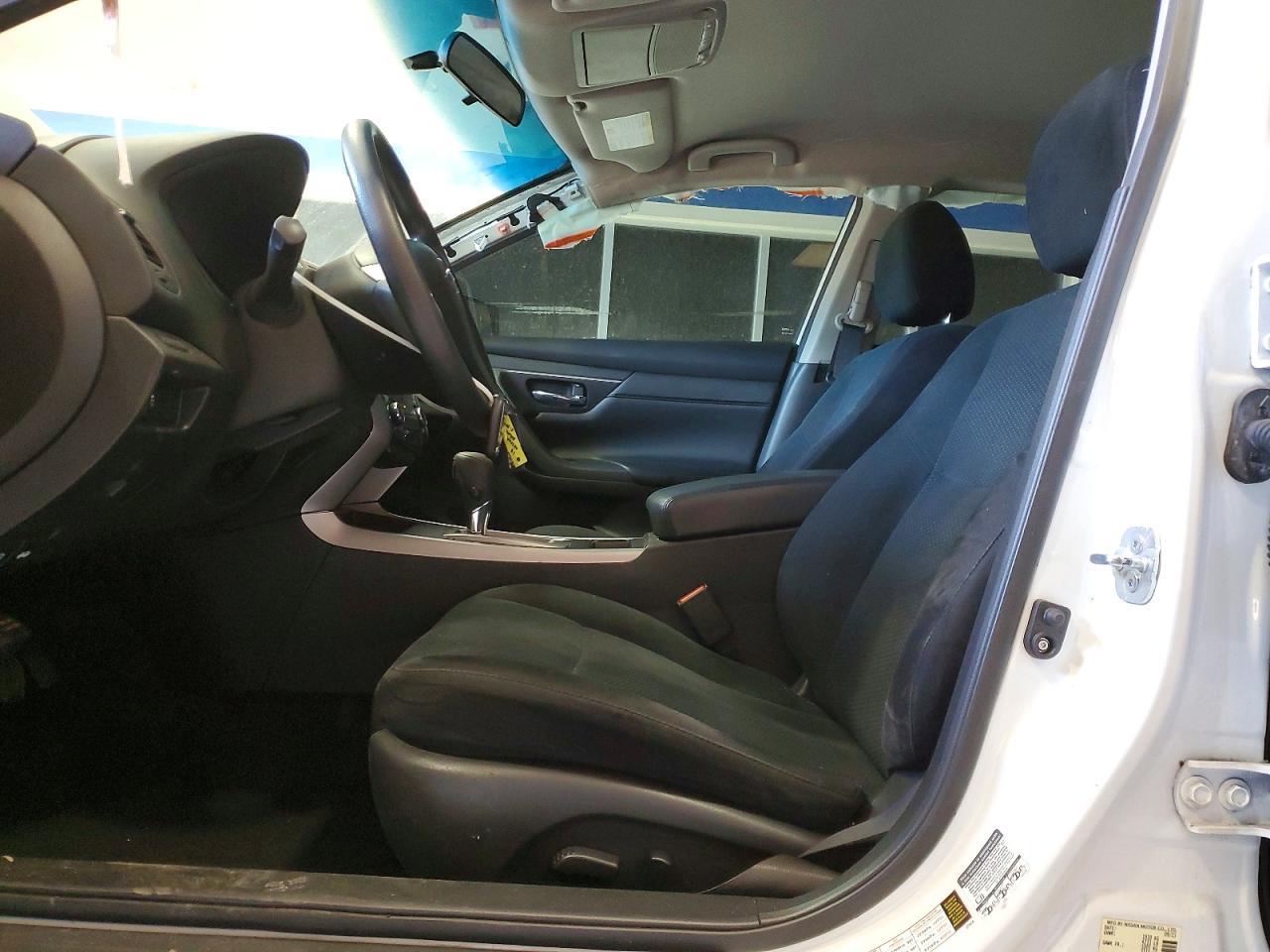2015 Niss Altima