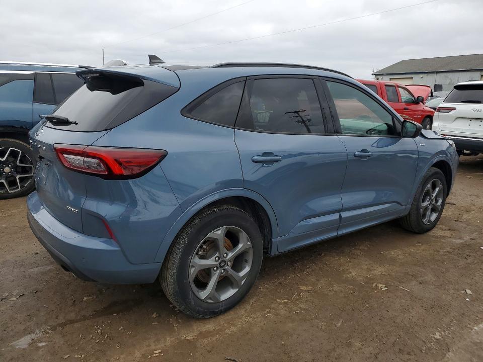 2024 Ford Escape st Line