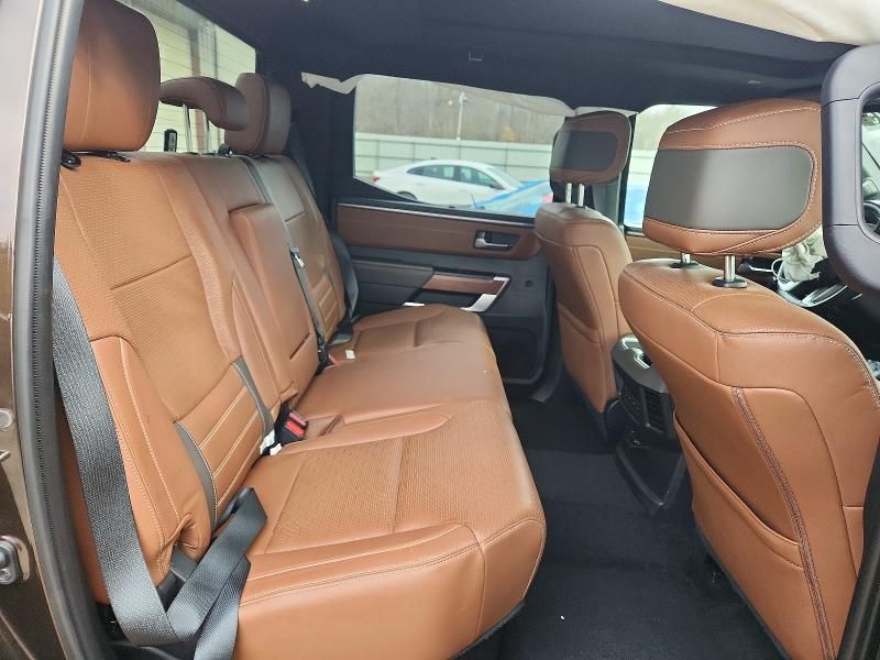 2024 Toyota Tundra Crewmax Platinum