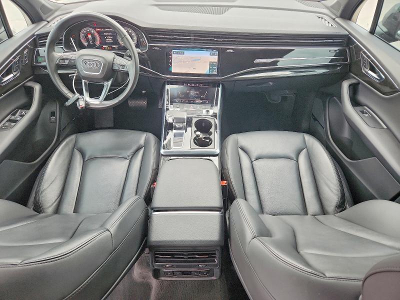 2020 Audi Q7 Premium Plus