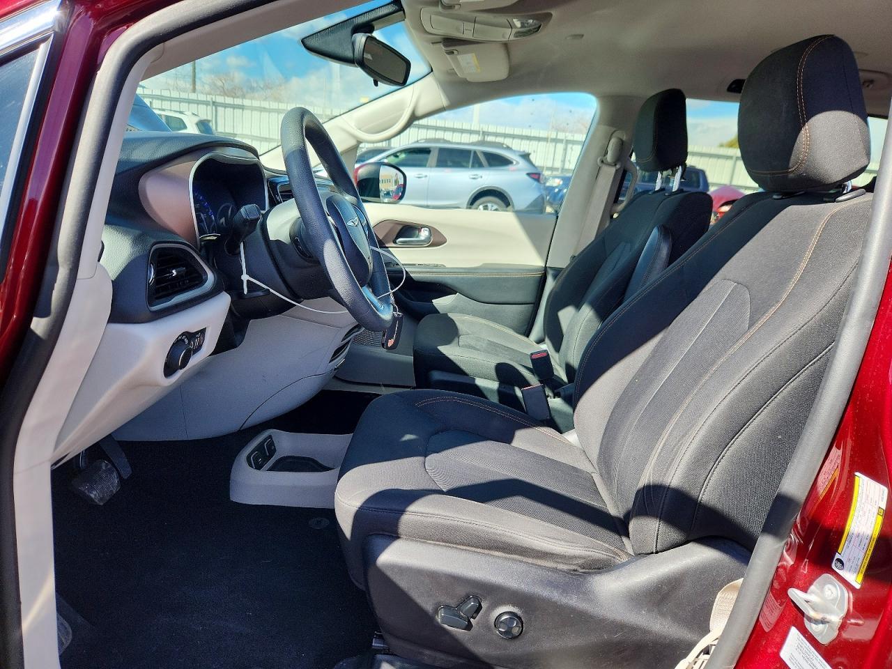 2017 Chrysler Pacifica Touring