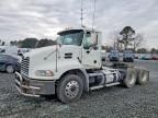 2015 Mack 600 CXU613-Semi Truck