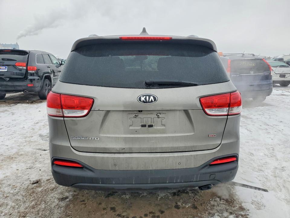 2016 KIA Sorento lx