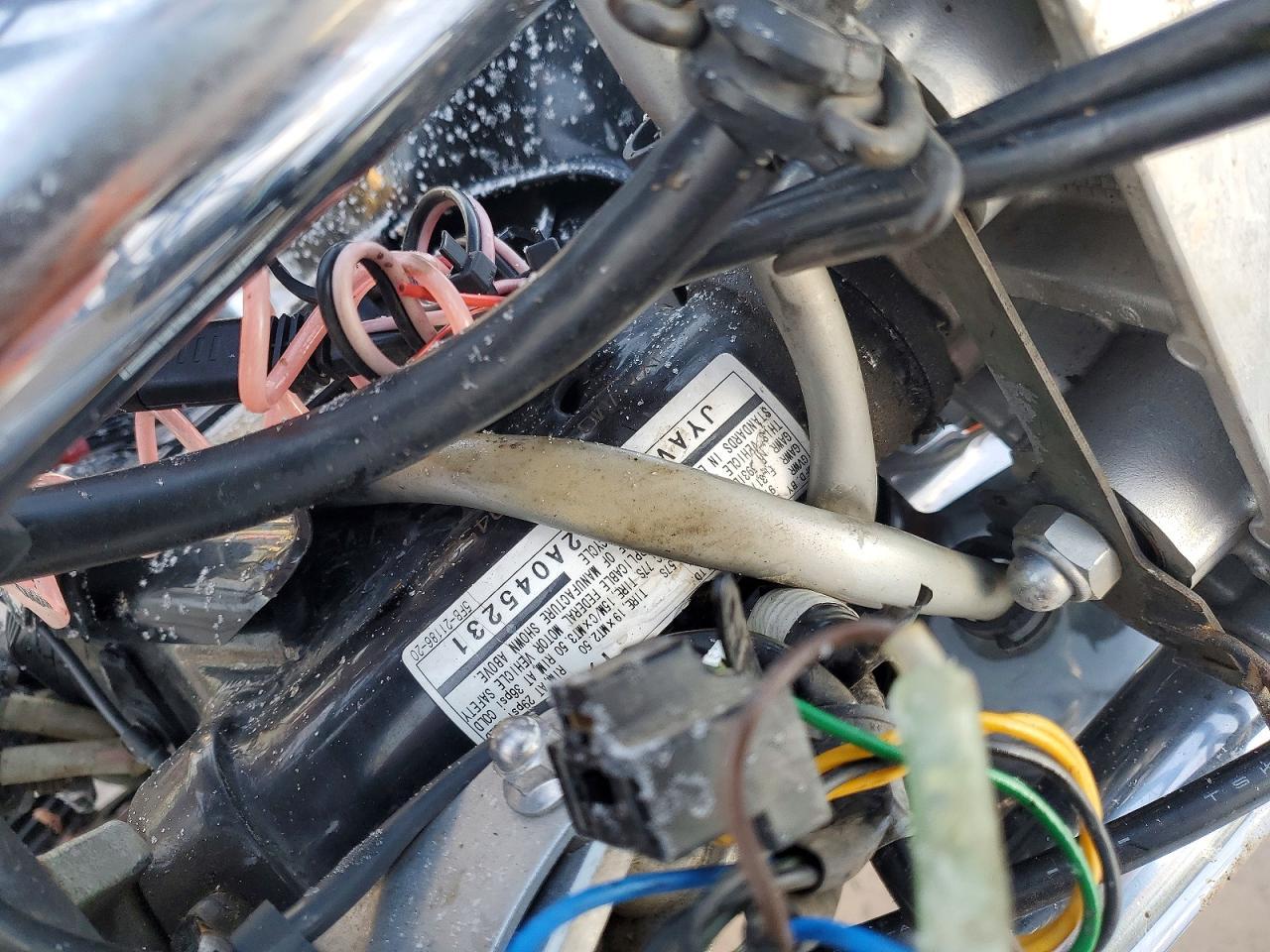 2002 Yamaha XVS65 Base