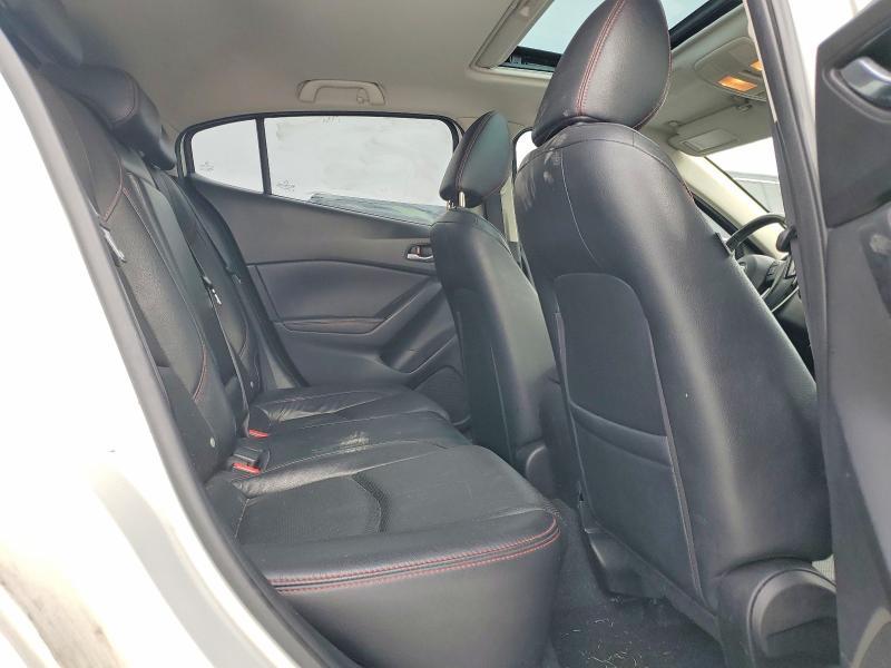 2016 Mazda 3 Touring