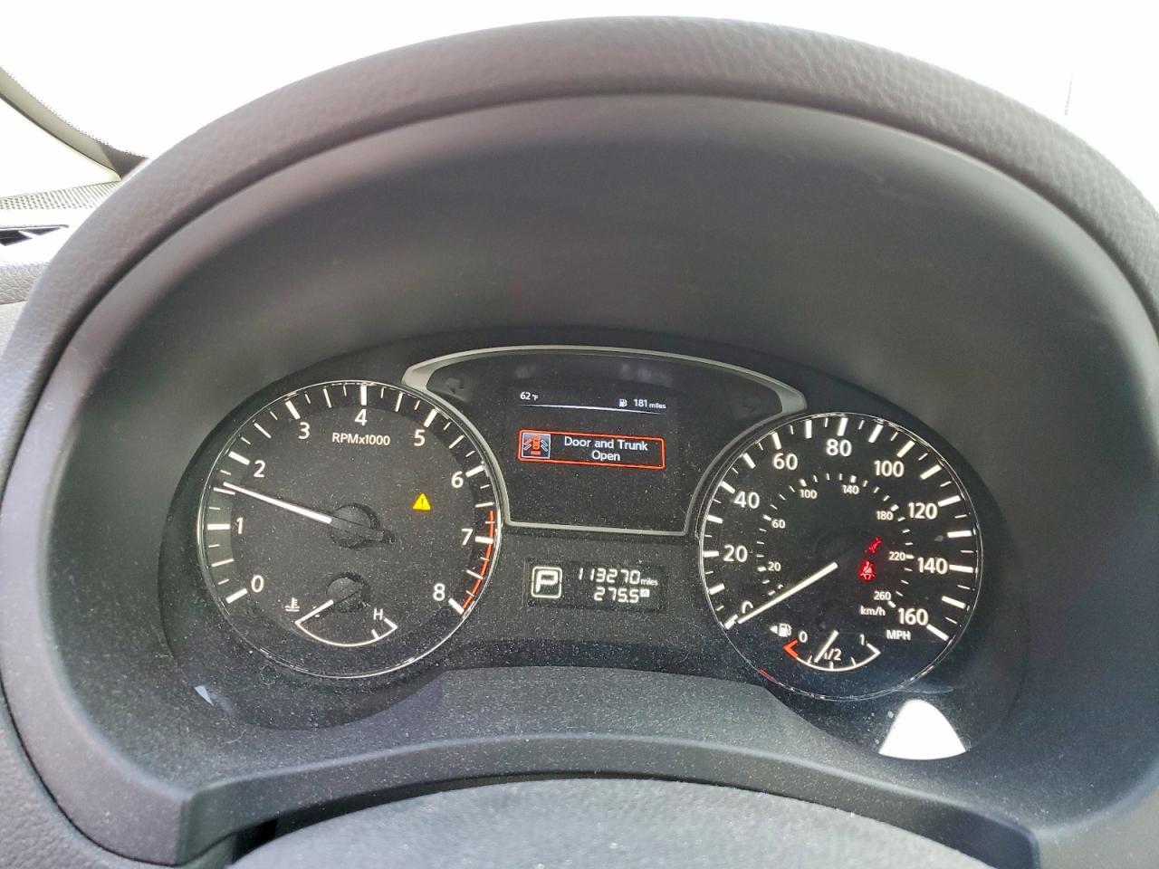 2015 Niss Altima 2.5 sv
