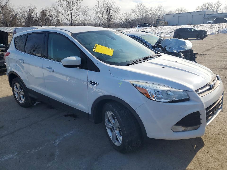 2015 Ford Escape se