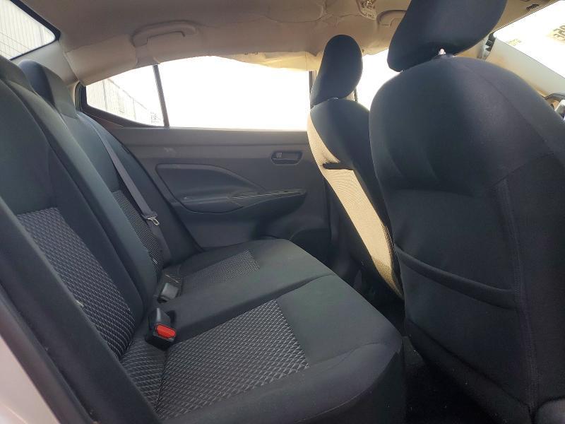 2020 Nissan Versa s