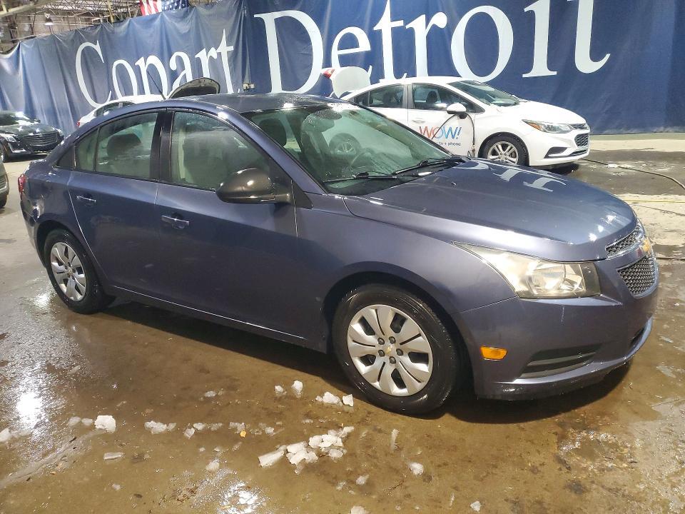 2013 Chevrolet Cruze ls