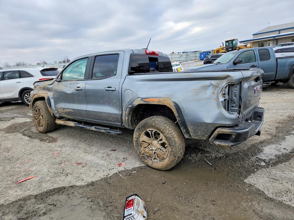 2023 GMC Canyon AT4