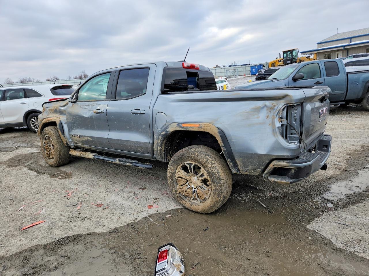2023 GMC Canyon AT4