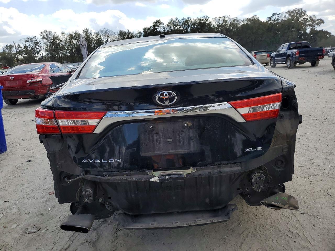 2015 Toyota Avalon xle