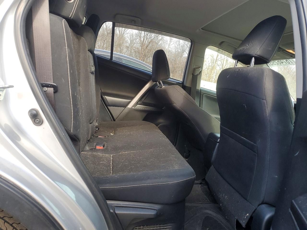 2016 Toyota Rav4 hv xle