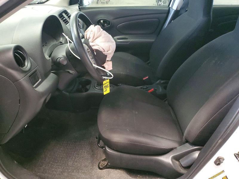 2015 Nissan Versa s