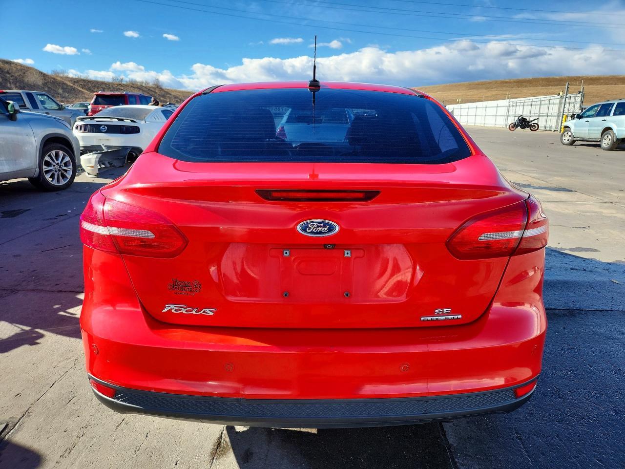 2016 Ford Focus se
