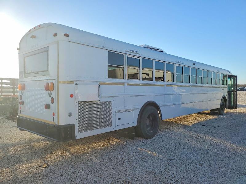 2016 Ic Corporation 3000 RE 7.6L V-6 Diesel