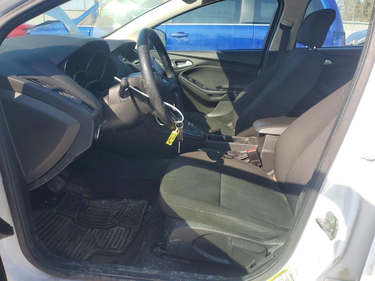 2016 Ford Focus se