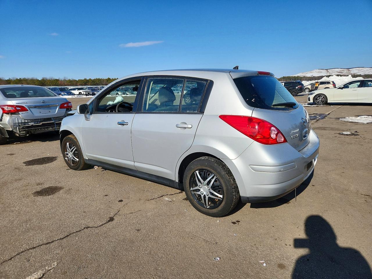 2012 Nissan Versa s
