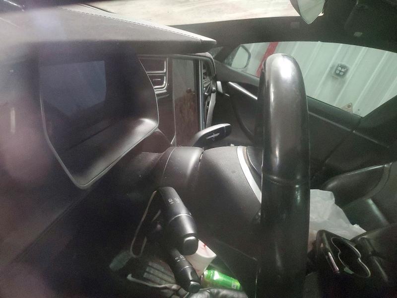 2015 Tesla Model s 70D