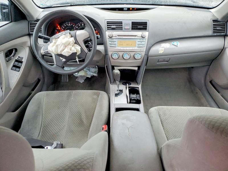 2008 Toyota Camry le