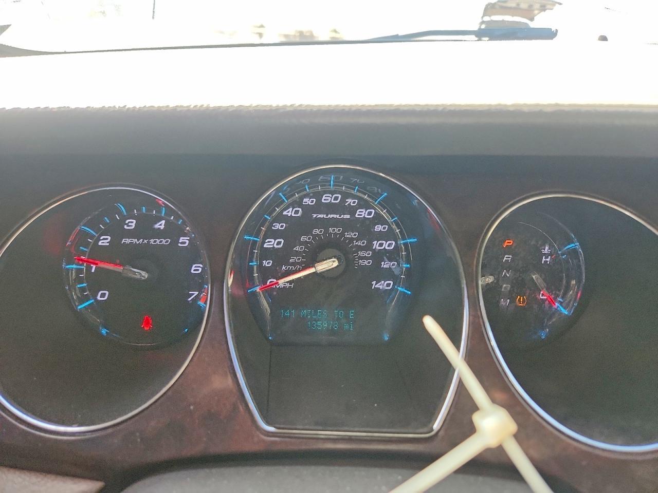 2011 Ford Taurus Limited