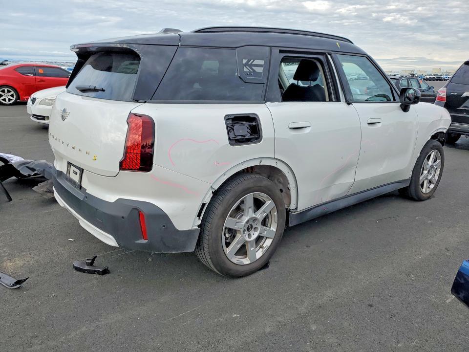 2025 Mini Countryman se All4
