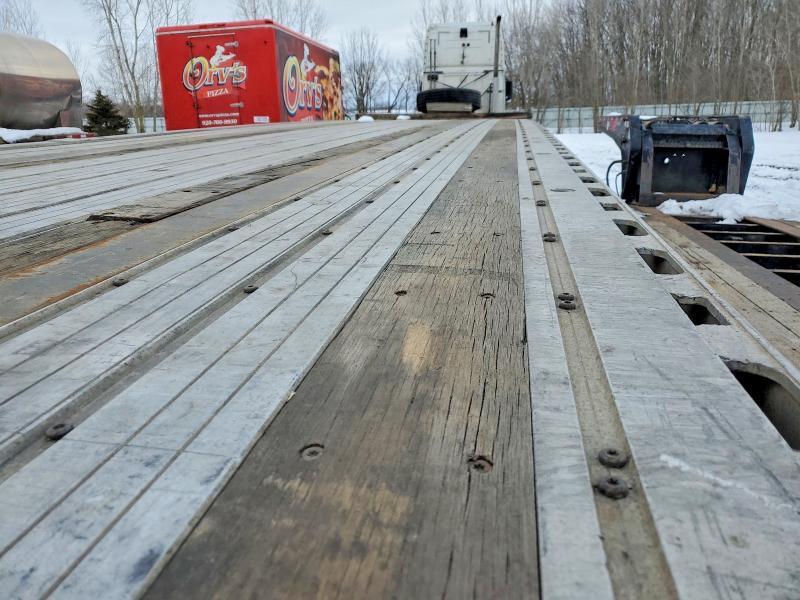 2014 Fontaine Flatbed Trailer