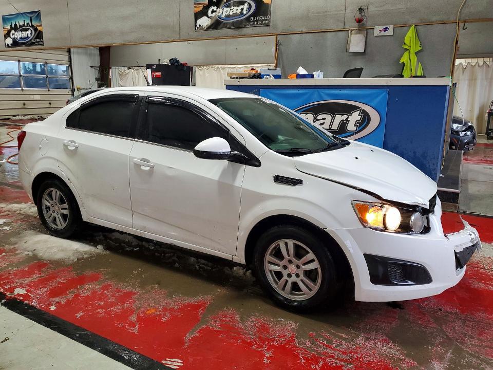 2014 Chevrolet Sonic lt