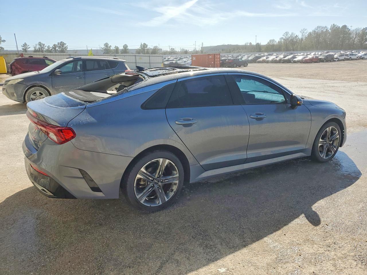2022 KIA K5 ex