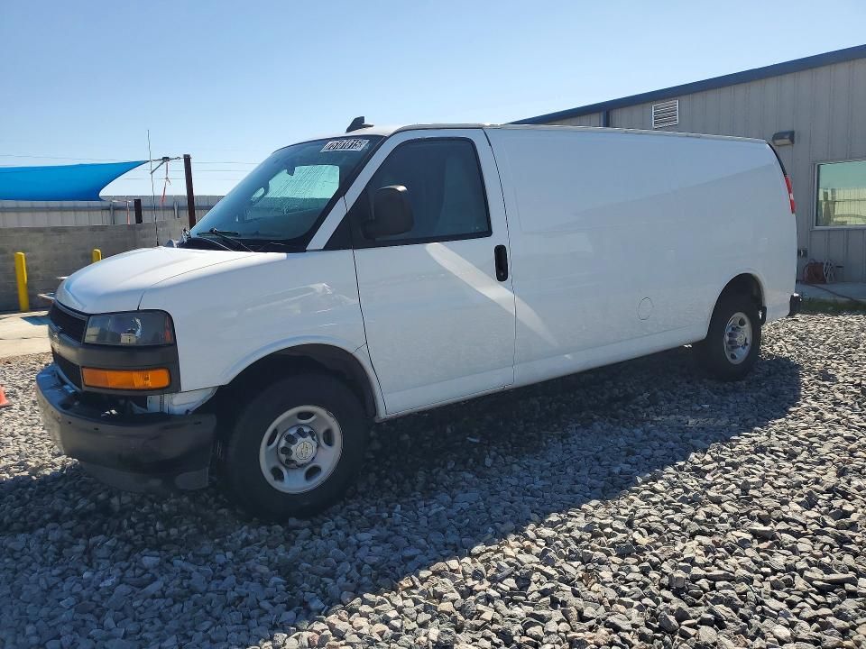 2023 Chevrolet Express 2500 Utility / Service van