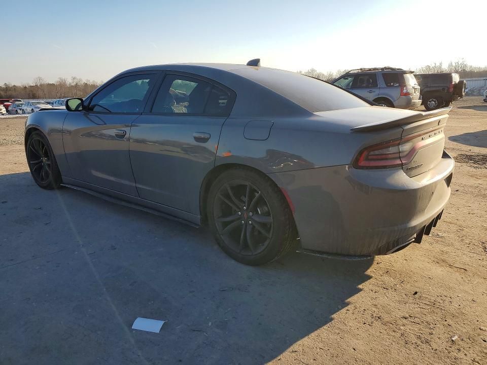 2018 Dodge Charger sxt Plus