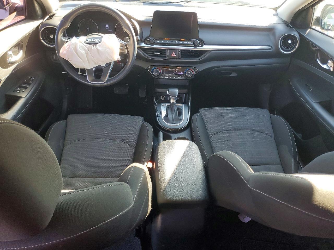 2019 KIA Forte s