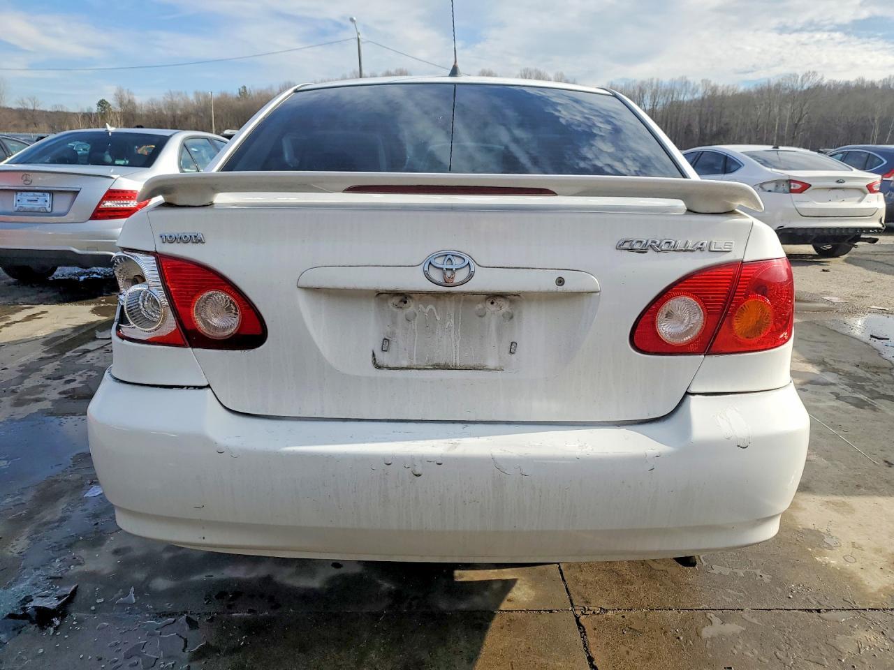 2004 Toyota Corolla ce