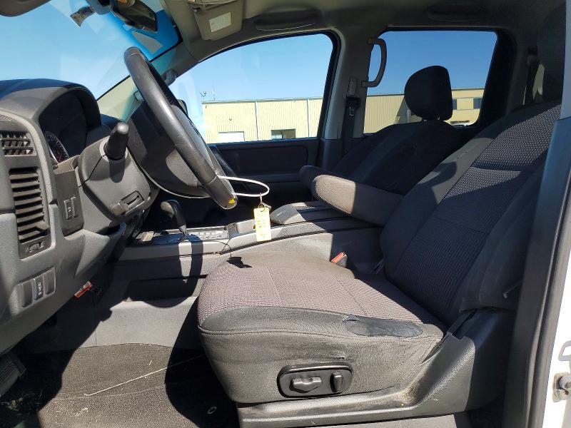 2012 Nissan Titan s