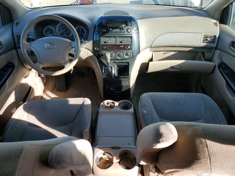 2005 Toyota Sienna ce