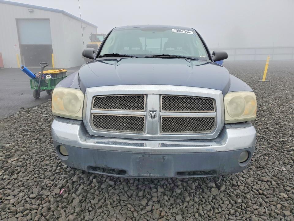 2005 Dodge Dakota Quad slt