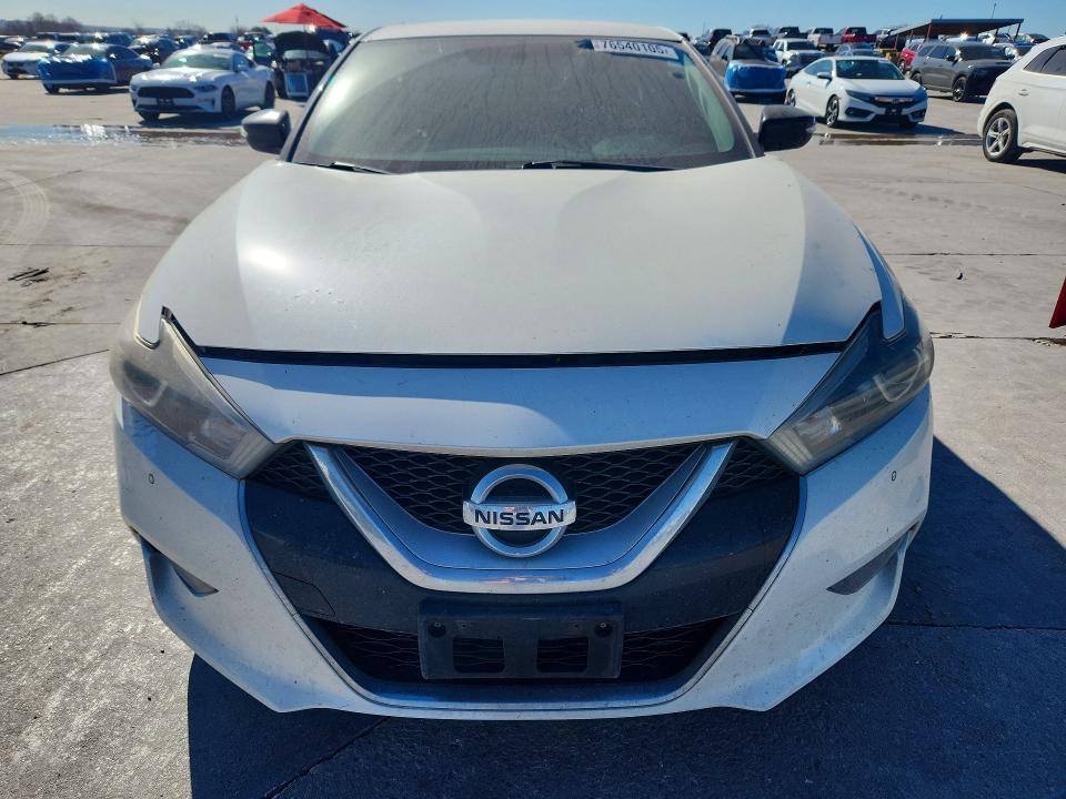 2017 Nissan Maxima 3.5 sr