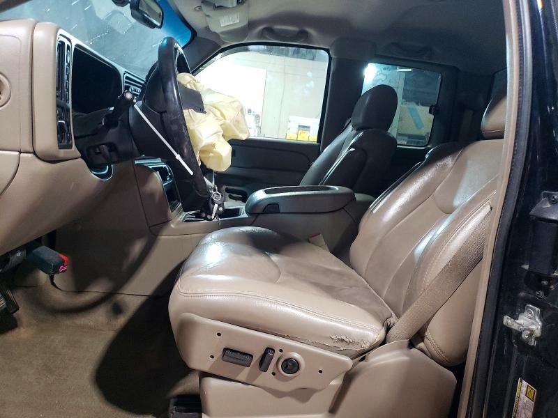 2004 GMC New Sierra K1500