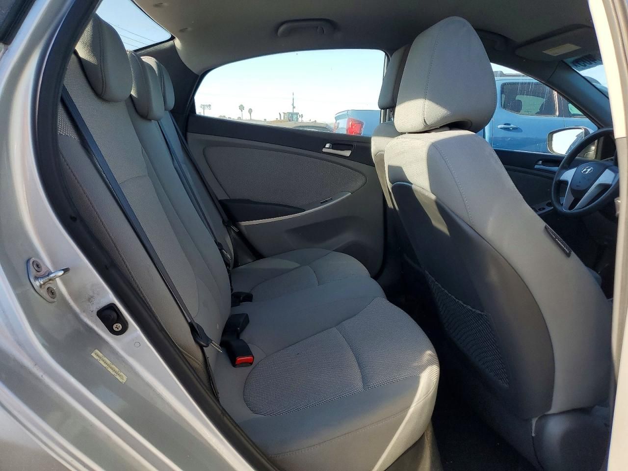 2012 Hyundai Accent gls