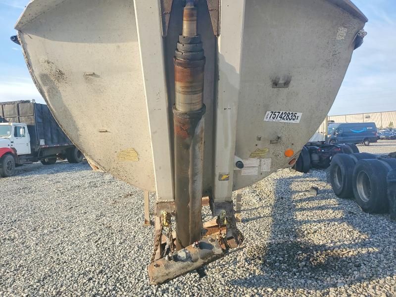1994 Aluma END Dump Trailer