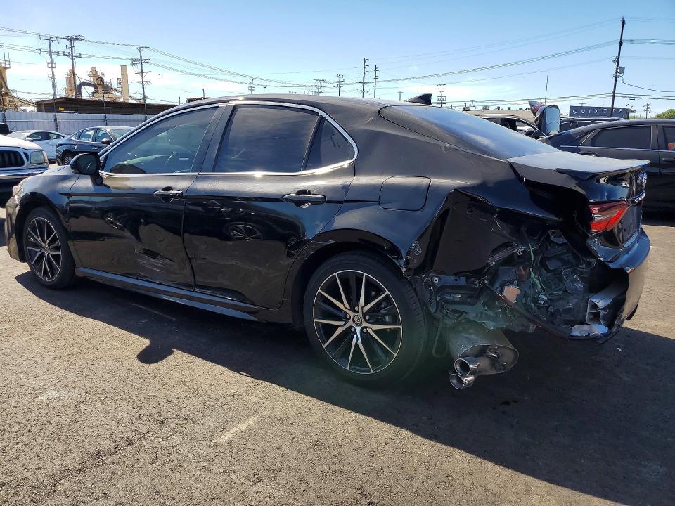 2023 Toyota Camry Hybrid se