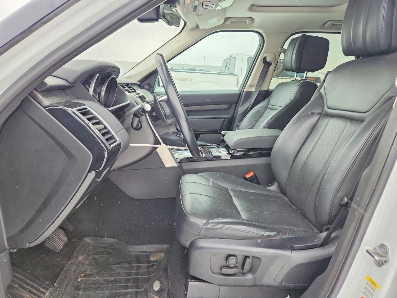 2017 Land Rover Discovery hse