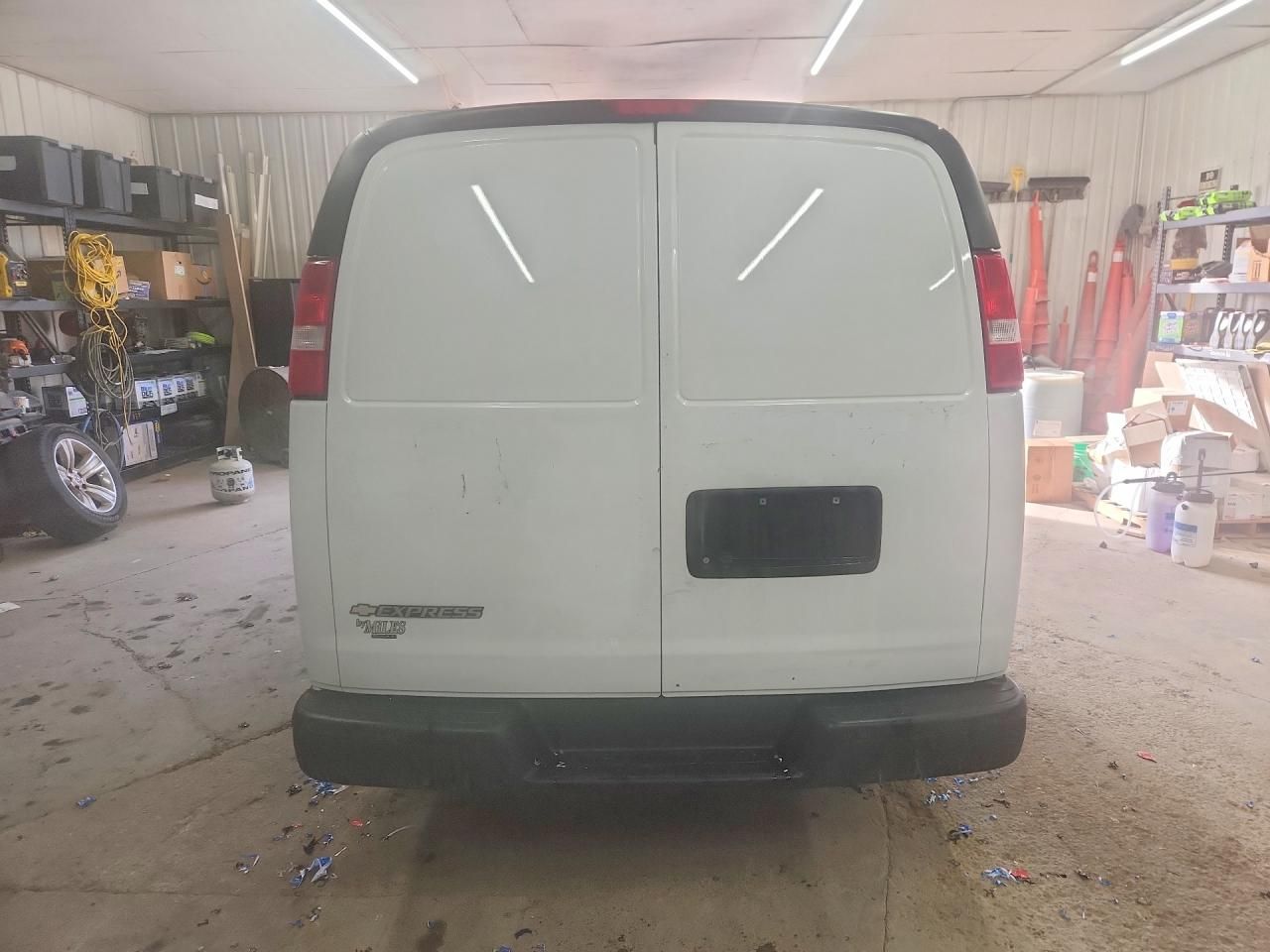 2021 Chevrolet Express G2500