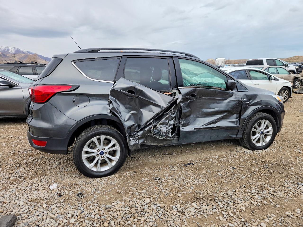 2019 Ford Escape sel