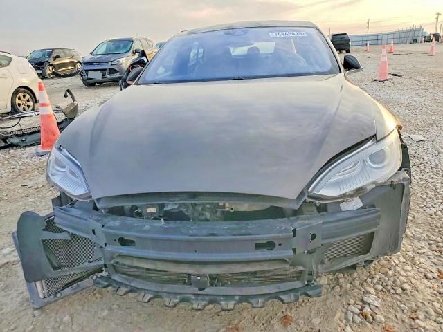 2015 Tesla Model s