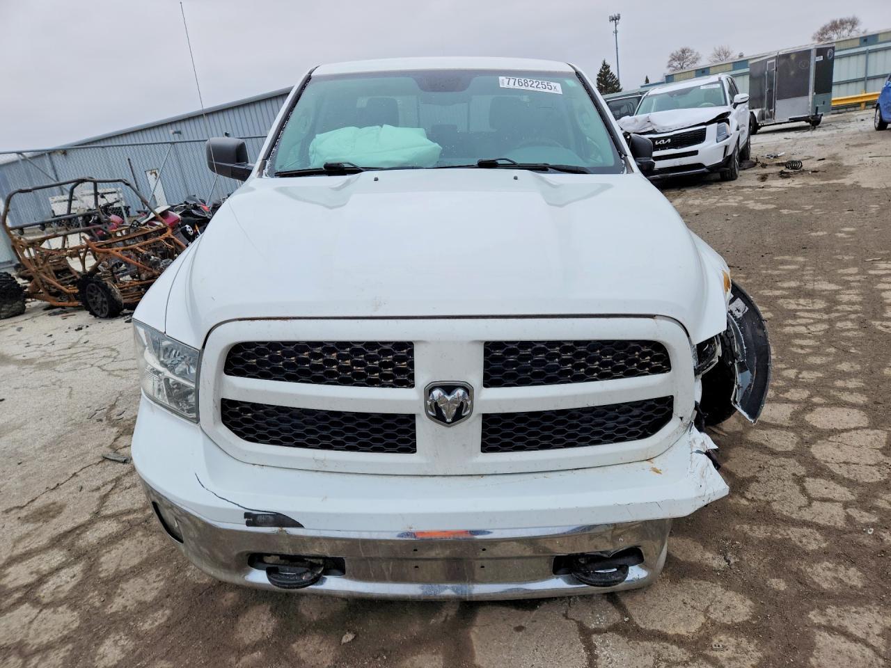 2017 Ram Trucks 1500 SLT