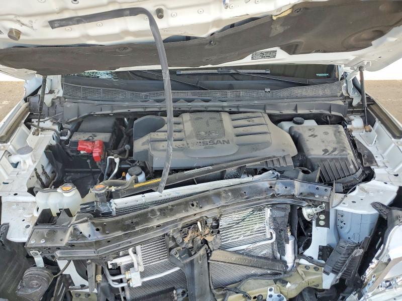 2023 Nissan Titan sv