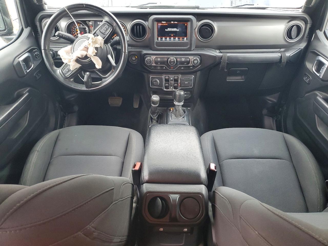 2022 Jeep Gladiator Sport
