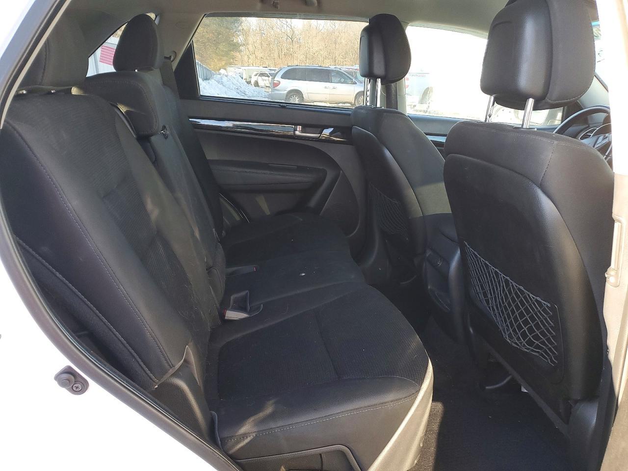 2014 KIA Sorento lx