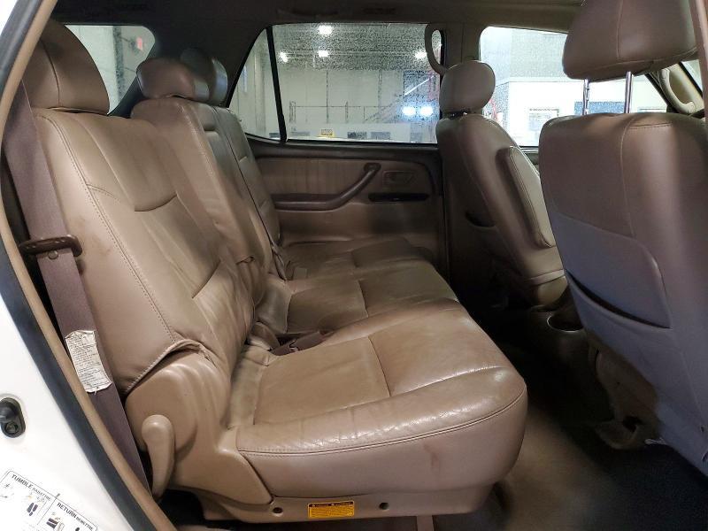 2004 Toyota Sequoia Limited